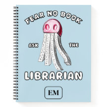 司書不気味の頼スケッチを書く