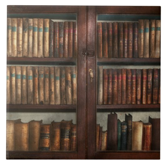 司書 - 図書館にて タイル (正面)