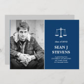 司法法はかりで測卒業写真招待状 招待状 (正面/裏面)