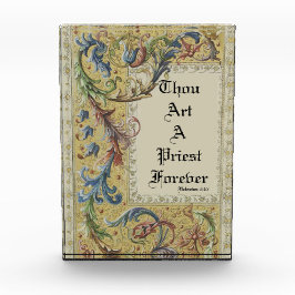 司祭の聖職授与式記念日の中世芸術 フォトブロック