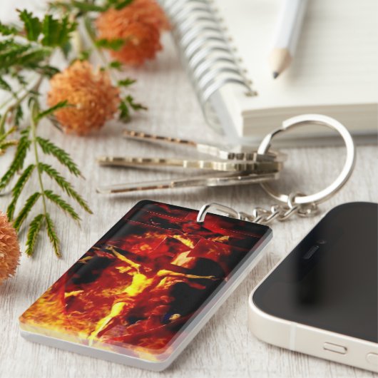 司祭を十字架と呼ぶ宗教カトリック教徒 キーホルダー (正面右)