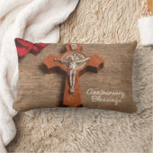 司祭叙勲記念日レッドローズとロザリオ ランバークッション (ブランケット)