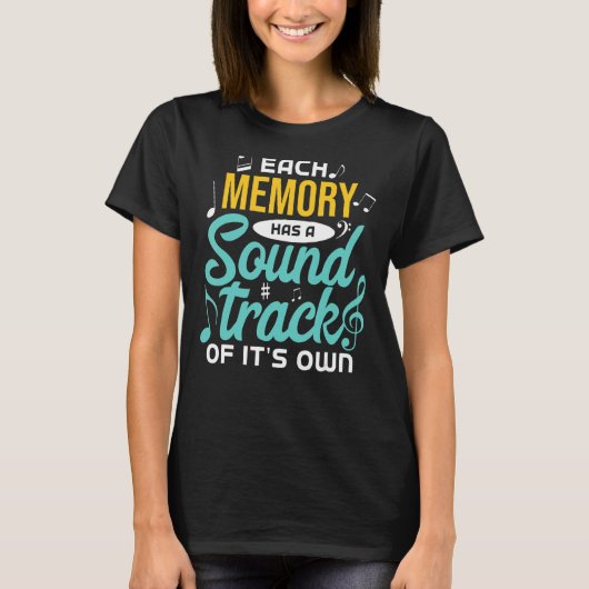 各メモリにはサウンドトラックの音楽ノートがある Tシャツ (正面)