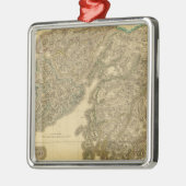 合成のArgyllshire メタルオーナメント (左)