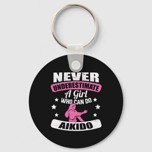 合気道ができる女の子を決して過小評価しない キーホルダー (正面)