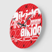 合気道; 深紅の赤のストライプ ラージ壁時計 (傾斜)
