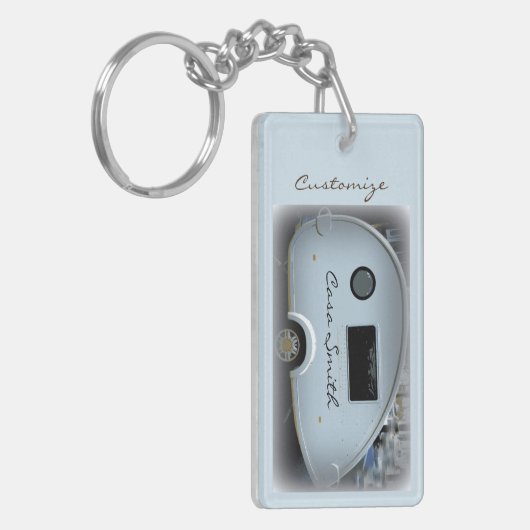 合理化された涙のトレーラーのジプシー キーホルダー (正面左)