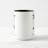 同僚へのカスタム フローラル アルファベット マグ ギフト (中央)