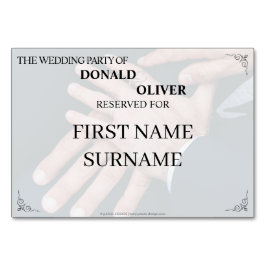 同性婚カップルの指輪をした手 テーブルナンバー