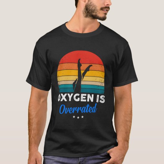 同期した水泳の酸素が過多 Tシャツ (正面)