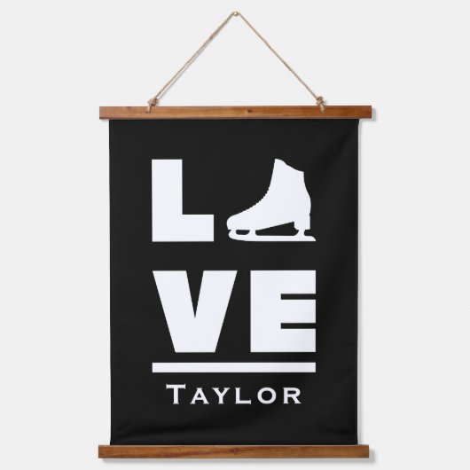 同期ラブアンドライブ姿スケートで滑る 吊り下げ型タペストリー (正面)