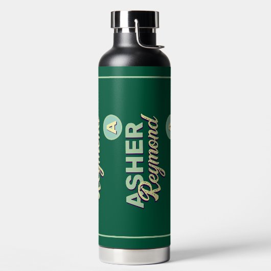 名の繰り返し | モノグラムオングリーン ウォーターボトル (左面)