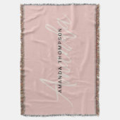 名エレガントパーソナライズされたモダン前モノグラム スローブランケット (正面縦)