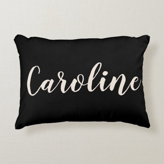 名パーソナライズされたエレガント黒のミニマリスト アクセントクッション (正面)