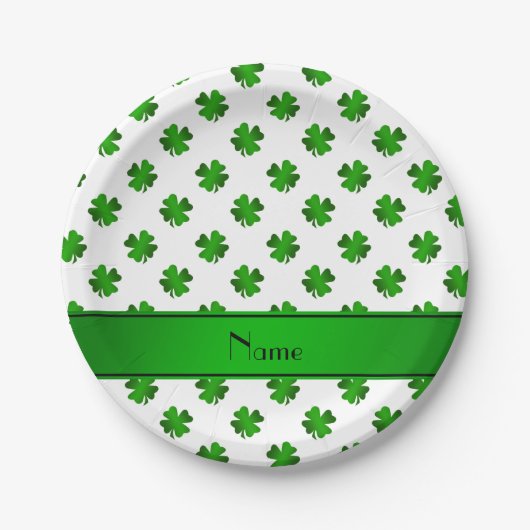名パーソナライズされた前はgreen shamrocks green ストライプ ペーパープレート (正面)