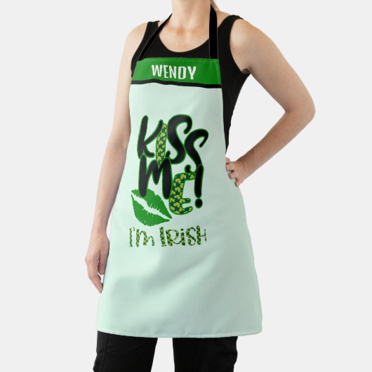 名パーソナライズされた前エプロンおもしろいキス私はアイルランド人 エプロン (インサイチュ)