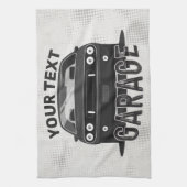 名パーソナライズされた前クラシック名マッスルカーガレージレトロ キッチンタオル (縦)