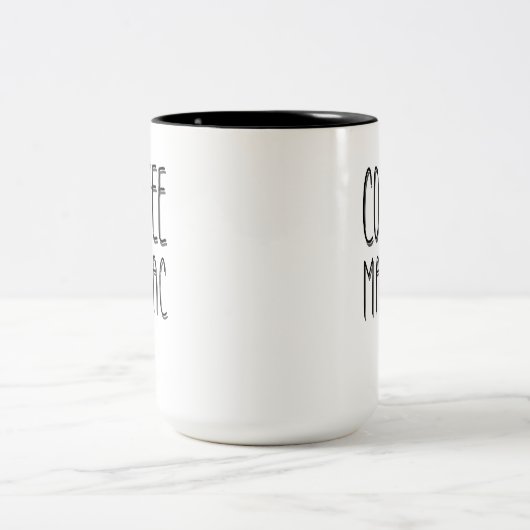 名パーソナライズされた前コーヒーマニアック – おもしろい ツートーンマグカップ (中央)