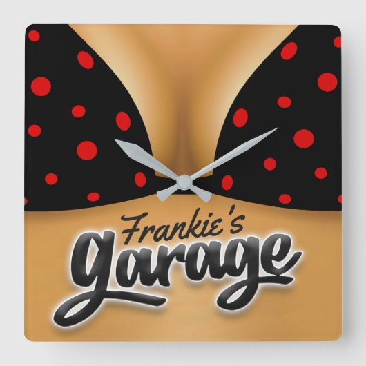 名パーソナライズされた前ビキニBabeガールマンケーブガレージ スクエア壁時計 (正面)