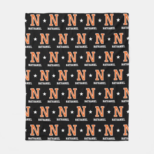 名パーソナライズされた前モノグラムの星オレンジブラック フリースブランケット (正面)
