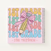 名パーソナライズされた前1等級先生カスタム ノートブック (裏面)