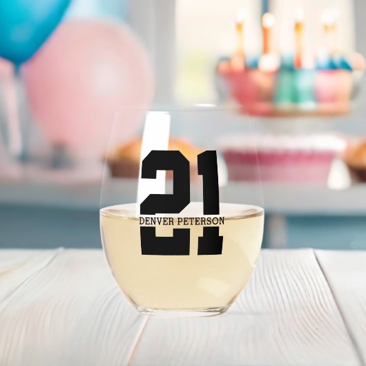 名パーソナライズされた前21歳の誕生日モダン ステムなしワイングラス (インサイチュ (ベビーシャワー))