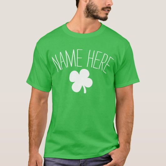 名パーソナライズされた前4葉クローバーSt patricks day Tシャツ (正面)