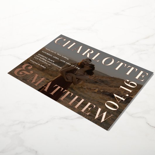 名モダンはっきりした2枚の写真を重ねて結婚バラ 箔招待状 (回転した状態)