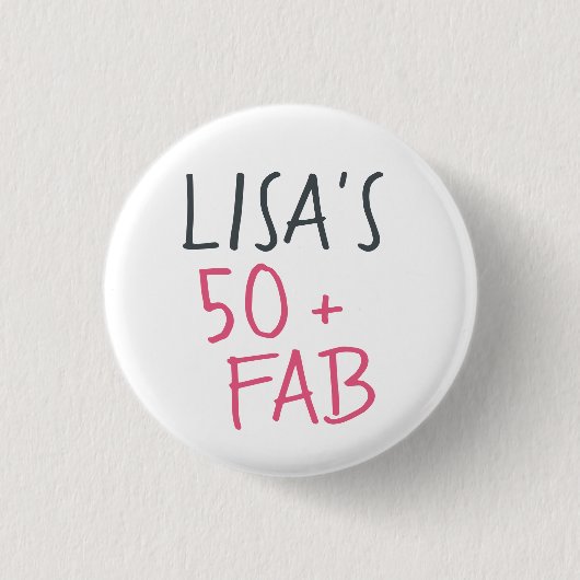 名モダンスタイリッシュ名ホットピンク50素晴らしい誕生日 缶バッジ (正面)