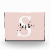 名モダンパーソナライズされた名モノグラムパステルピンク フォトブロック (正面)