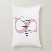 名モダンパーソナライズされた名モノグラムピンク アクセントクッション (正面(垂直))