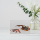 名刺がネガティブカメラ付き 名刺 (スタンド正面)