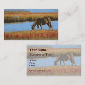 名刺を牧草を食べている素朴な国の馬 名刺 (正面/裏面)