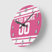 名前および数-ピンクの白を用いるスポーツジャージー ラウンド壁時計 (傾斜)