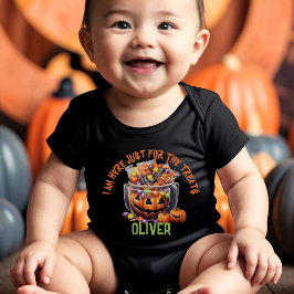 名前かわいいオレンジパープルパンプキンハロウィーントリート ベビーボディスーツ