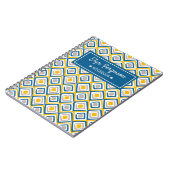 名前かわいらしパーソナライズされた青の民族パターン ノートブック (左側)