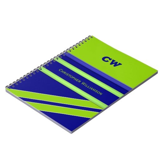名前とイニシャルの緑のオフィスを追加 ノートブック (左側)