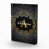 名前とイニシャルの追加 フォトブロック (右)