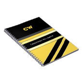 名前とイニシャルの黄色の黒いオフィスを追加 ノートブック (右側)