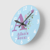 名前とイニシャルを持つフローラデザインの時計 ラウンド壁時計 (傾斜)