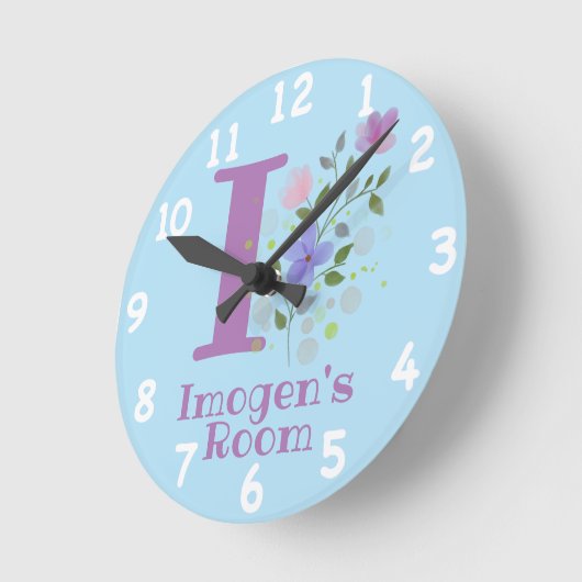名前とイニシャルを持つフローラデザインの時計 ラウンド壁時計 (傾斜)