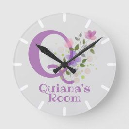名前とイニシャルを持つフローラデザインの時計 ラウンド壁時計