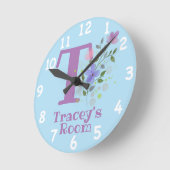 名前とイニシャルを持つフローラデザインの時計 ラウンド壁時計 (傾斜)