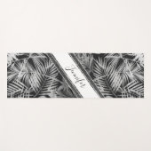 名前とグリッター付き黒葉白熱帯 ヨガマット (正面(横))