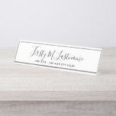 名前とタイトル書道 – 色を編集できる デスクネームプレート (正面)