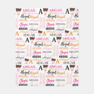 名前とモノグラムコラージュ付きピンクバレリーナ フリースブランケット