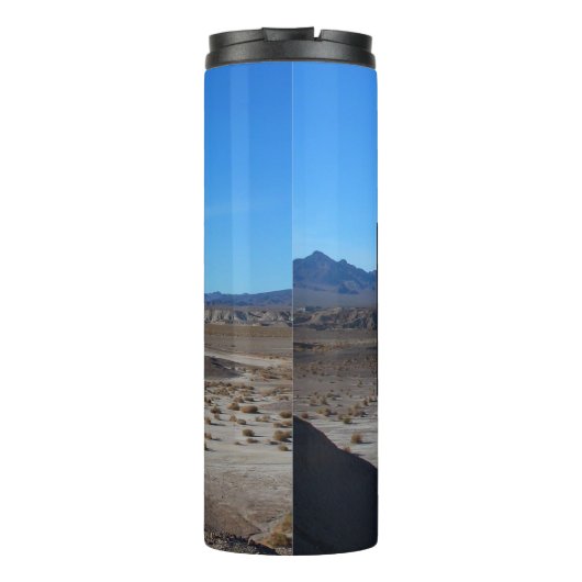 名前とモノグラム付きカリフォルニア砂漠の風景 タンブラー (裏面)
