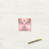 名前とモモダンノグラム(ピンク色のブラシ付きメタル) ポストイット (デスク上)