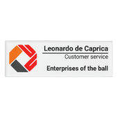 名前とロゴ 名札 (正面)