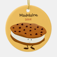 名前と年の付いたかわいいクッキーサンドイッチ |オーナメント